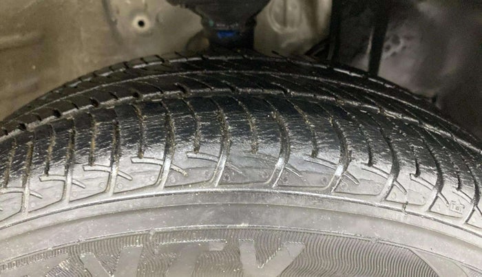 2020 Maruti New Wagon-R ZXI 1.2 AMT, Petrol, Automatic, 19,529 km, Right Front Tyre Tread