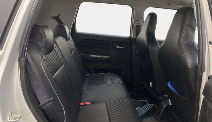 2020 Maruti New Wagon-R ZXI 1.2 AMT, Petrol, Automatic, 19,529 km, Right Side Rear Door Cabin