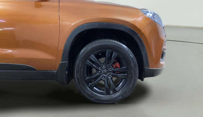 2018 Maruti Vitara Brezza ZDI PLUS DUAL TONE, Diesel, Manual, 84,567 km, Right Front Wheel