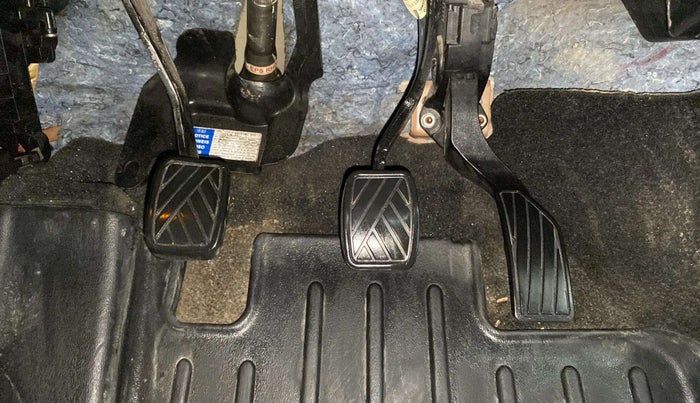 2018 Maruti Vitara Brezza ZDI PLUS DUAL TONE, Diesel, Manual, 84,567 km, Pedals