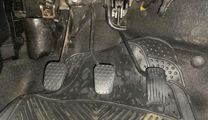 2022 Tata TIGOR XZ PLUS CNG, CNG, Manual, 74,221 km, Pedals