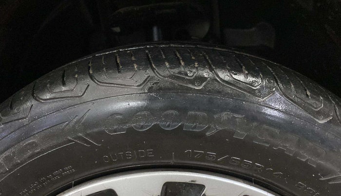 2022 Tata TIGOR XZ PLUS CNG, CNG, Manual, 74,221 km, Right Front Tyre Tread