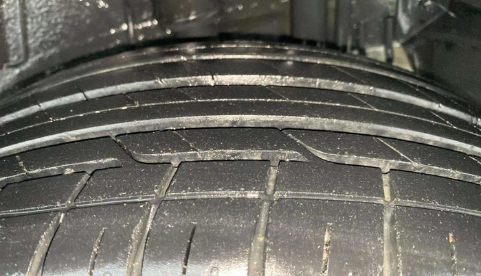 2021 Tata NEXON XZ PLUS PETROL, Petrol, Manual, 26,078 km, Left Rear Tyre Tread