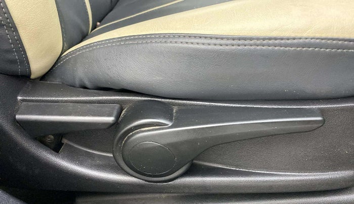 2019 Tata NEXON XZA PLUS PETROL, Petrol, Automatic, 29,961 km, Driver Side Adjustment Panel