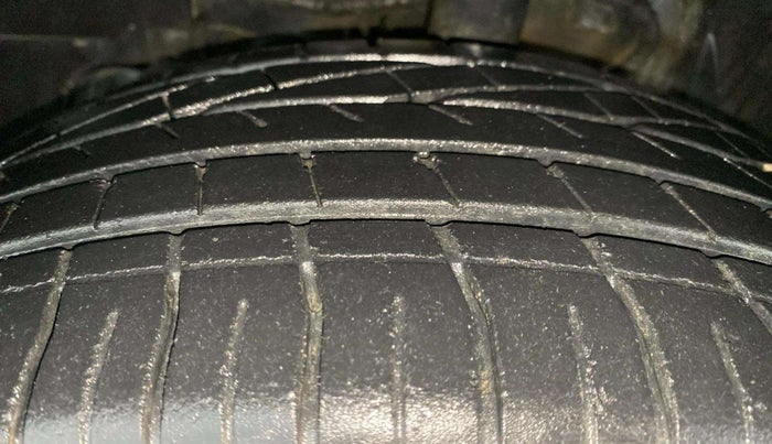 2019 Tata NEXON XZA PLUS PETROL, Petrol, Automatic, 29,961 km, Left Front Tyre Tread