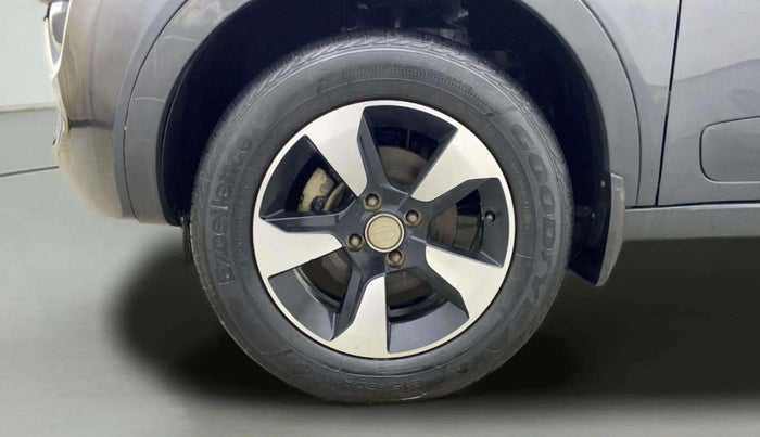 2019 Tata NEXON XZA PLUS PETROL, Petrol, Automatic, 29,961 km, Left Front Wheel