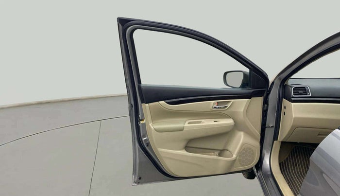 2018 Maruti Ciaz ZETA 1.4  AT PETROL, Petrol, Automatic, 20,765 km, LHS Front Door