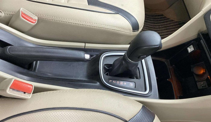 2018 Maruti Ciaz ZETA 1.4  AT PETROL, Petrol, Automatic, 20,765 km, Gear Lever