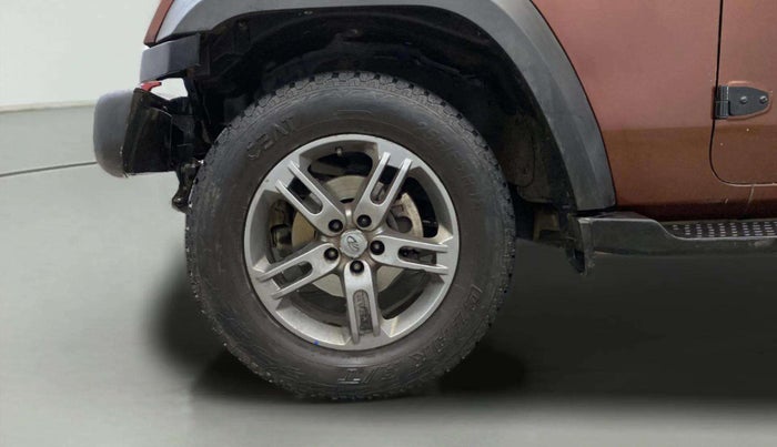2021 Mahindra Thar LX D AT 4WD HT, Diesel, Automatic, 52,895 km, Left Front Wheel