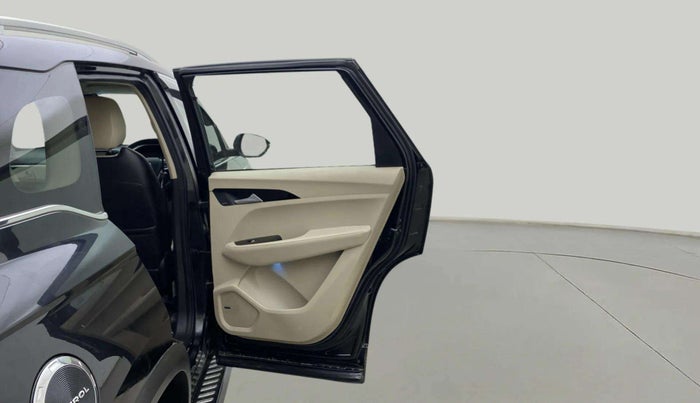2022 MG HECTOR SHARP 1.5 PETROL CVT, Petrol, Automatic, 79,455 km, RHS Rear Door