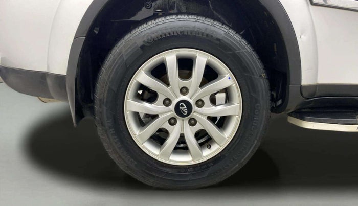 2019 Mahindra XUV500 W9 AT, Diesel, Automatic, 97,087 km, Right Rear Wheel