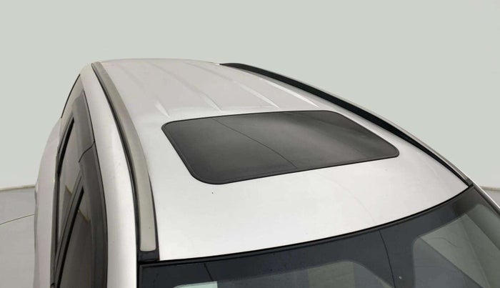 2019 Mahindra XUV500 W9 AT, Diesel, Automatic, 97,087 km, Roof