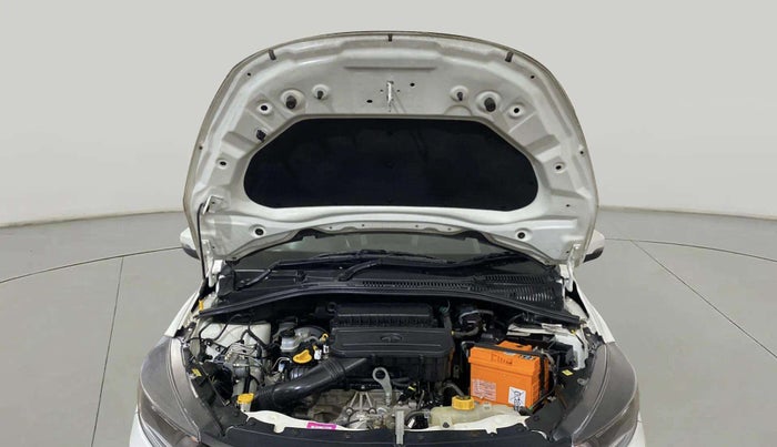2021 Tata Tiago XT PETROL, Petrol, Manual, 17,595 km, Open Bonet