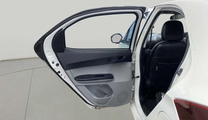2021 Tata Tiago XT PETROL, Petrol, Manual, 17,595 km, LHS Rear Door
