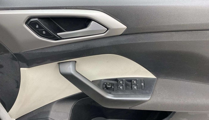 2021 Volkswagen TAIGUN HIGHLINE 1.0 TSI AT, Petrol, Automatic, 59,232 km, Driver Side Door Panels Control
