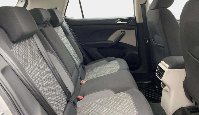 2021 Volkswagen TAIGUN HIGHLINE 1.0 TSI AT, Petrol, Automatic, 59,232 km, Right Side Rear Door Cabin