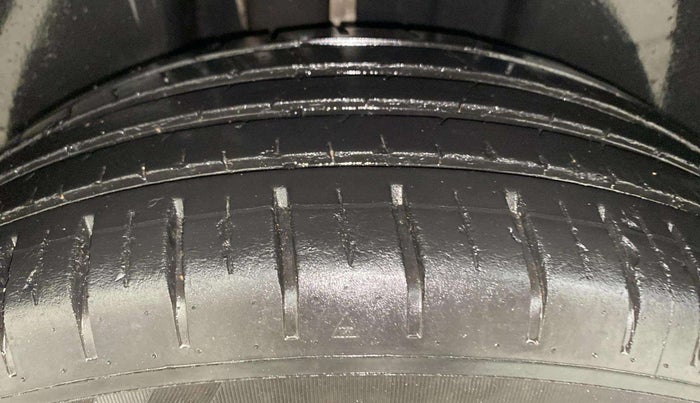 2021 Volkswagen TAIGUN HIGHLINE 1.0 TSI AT, Petrol, Automatic, 59,232 km, Right Rear Tyre Tread