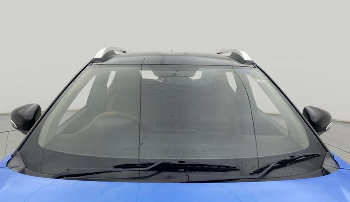 2022 Renault Kiger RXZ AMT, Petrol, Automatic, 74,714 km, Front Windshield