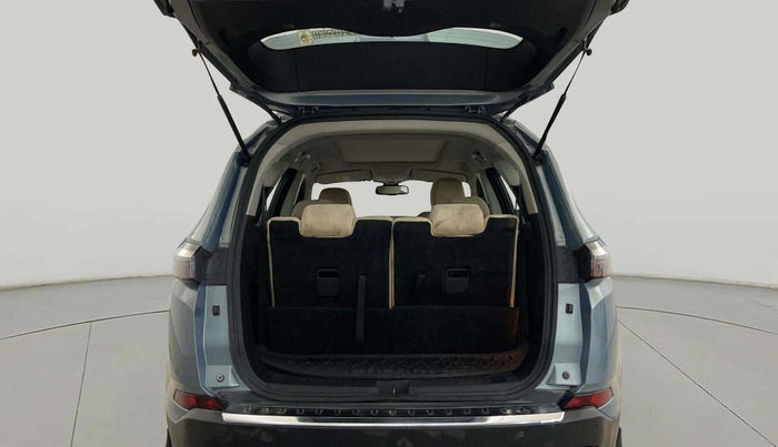2021 Tata Safari XZA PLUS, Diesel, Automatic, 92,687 km, Boot Inside