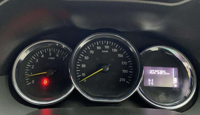 2018 Renault Duster RXS CVT, Petrol, Automatic, 1,02,621 km, Odometer Image