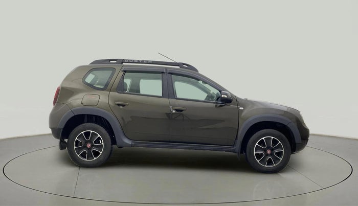 2018 Renault Duster RXS CVT, Petrol, Automatic, 1,02,621 km, Right Side View