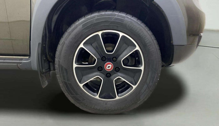 2018 Renault Duster RXS CVT, Petrol, Automatic, 1,02,621 km, Right Front Wheel