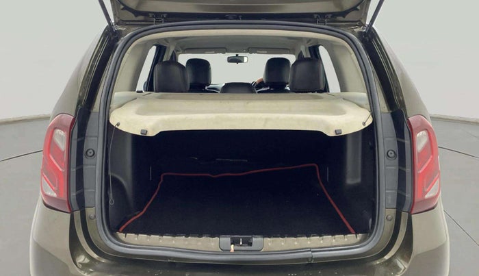 2018 Renault Duster RXS CVT, Petrol, Automatic, 1,02,621 km, Boot Inside