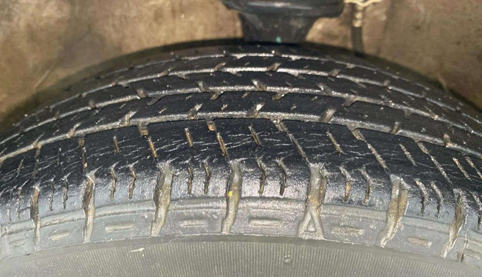 2016 Maruti Alto K10 VXI AMT, Petrol, Automatic, 37,712 km, Left Front Tyre Tread