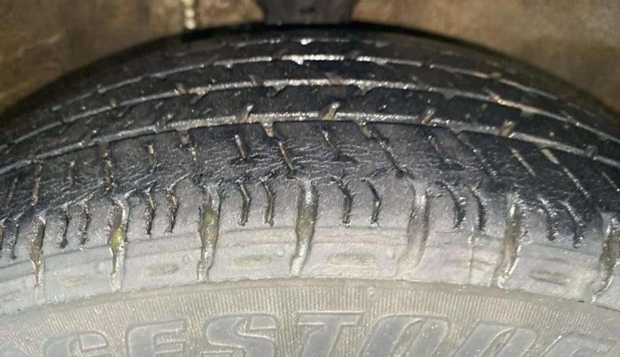 2016 Maruti Alto K10 VXI AMT, Petrol, Automatic, 37,712 km, Right Front Tyre Tread