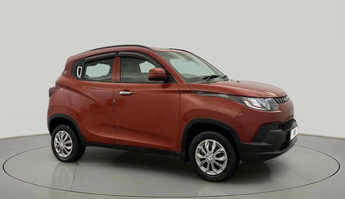 2016 Mahindra Kuv100 K4 6 STR, Petrol, Manual, 51,814 km, Right Front Diagonal