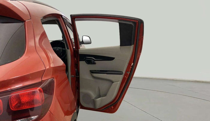 2016 Mahindra Kuv100 K4 6 STR, Petrol, Manual, 51,814 km, RHS Rear Door