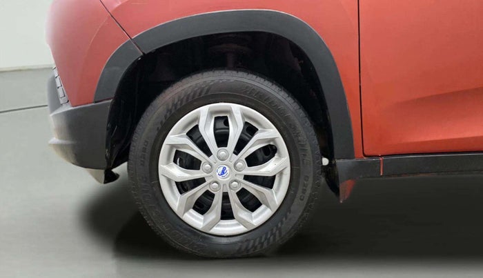 2016 Mahindra Kuv100 K4 6 STR, Petrol, Manual, 51,814 km, Left Front Wheel