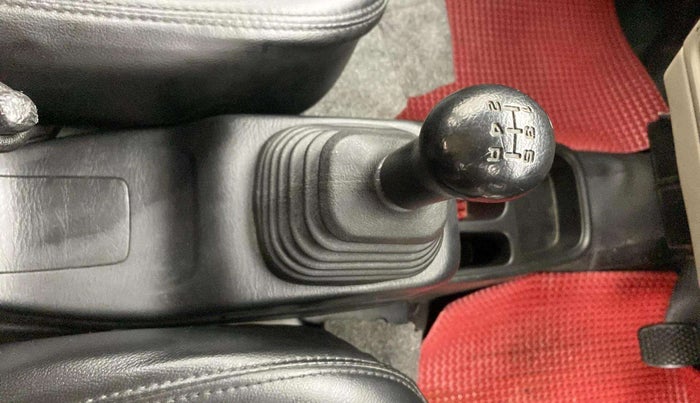 2021 Maruti Eeco 5 STR WITH A/C+HTR, Petrol, Manual, 36,183 km, Gear Lever