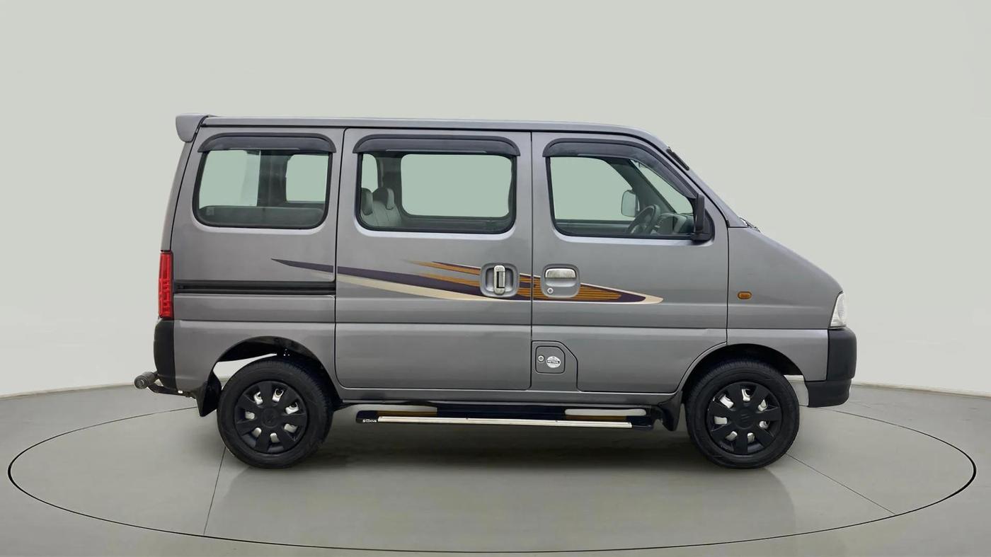 2021 Maruti Eeco 5 STR WITH A/C+HTR, Petrol, Manual, 36,183 km, Right Side View
