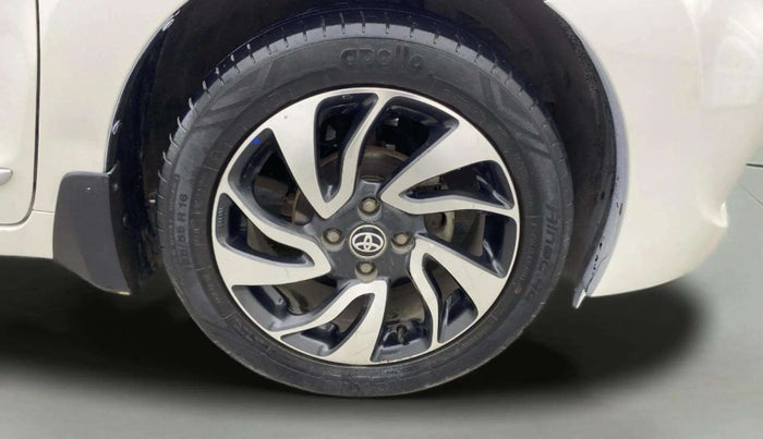 2021 Toyota Glanza V, Petrol, Manual, 52,856 km, Right Front Wheel