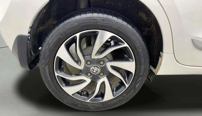 2021 Toyota Glanza V, Petrol, Manual, 52,856 km, Right Rear Wheel