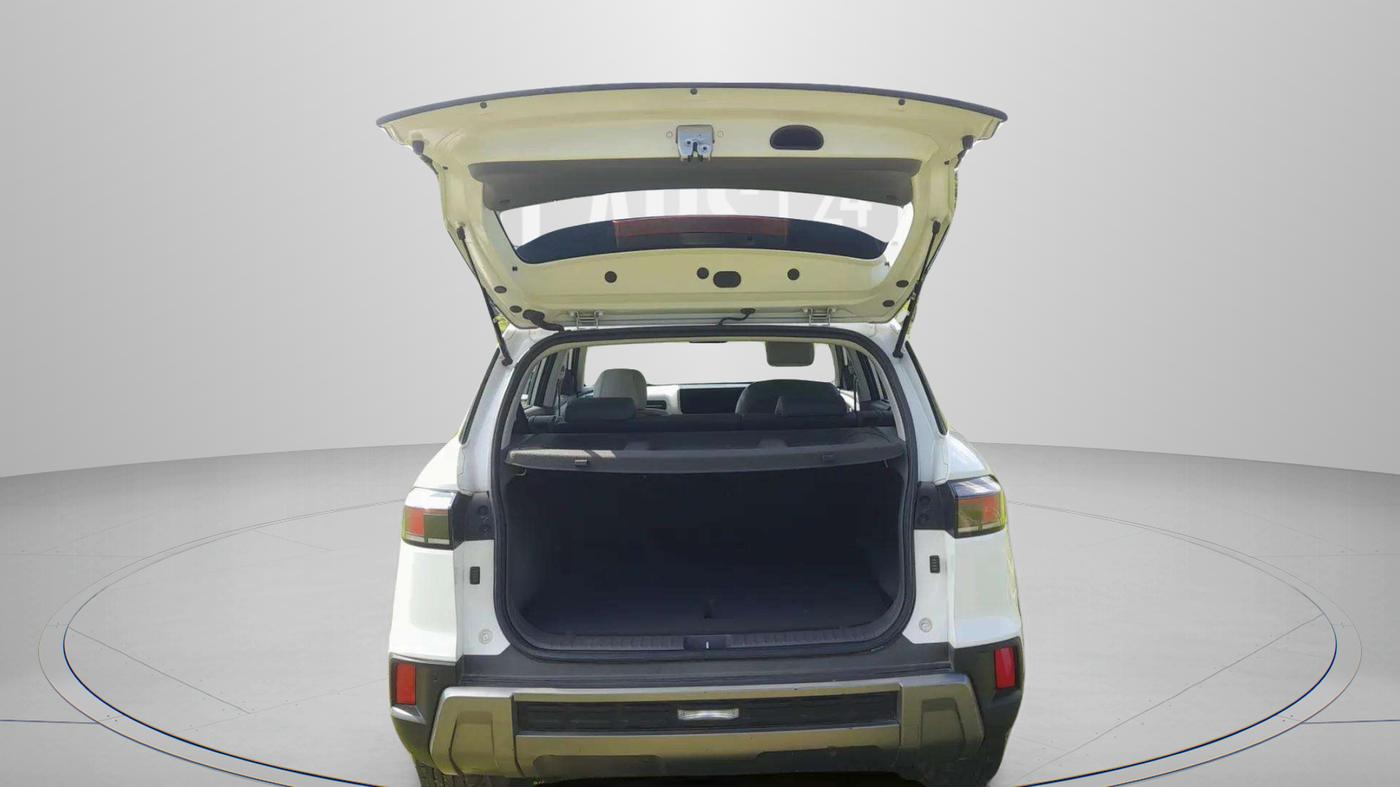 2024 Hyundai Creta SX (O) 1.5 PETROL, Petrol, Manual, 27,500 km, Boot Inside