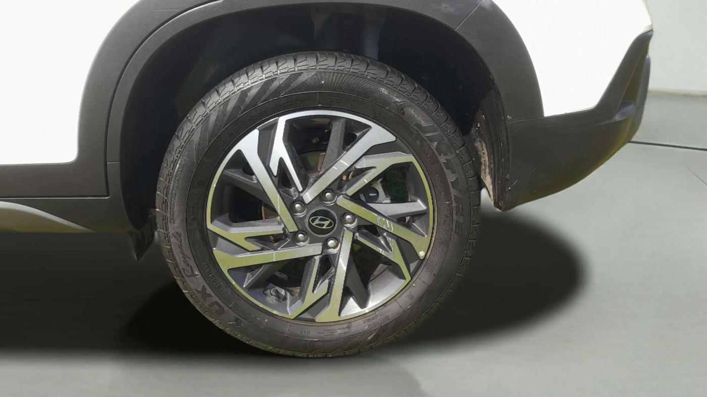 2024 Hyundai Creta SX (O) 1.5 PETROL, Petrol, Manual, 27,500 km, Left Rear Wheel
