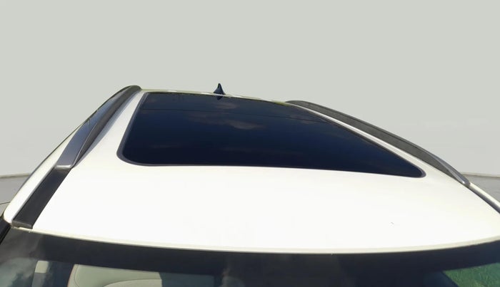 2024 Hyundai Creta SX (O) 1.5 PETROL, Petrol, Manual, 27,500 km, Roof