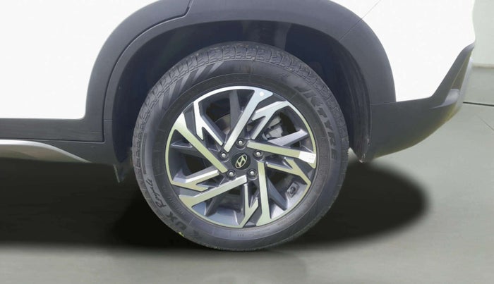 2024 Hyundai Creta SX (O) 1.5 PETROL, Petrol, Manual, 32,986 km, Left Rear Wheel