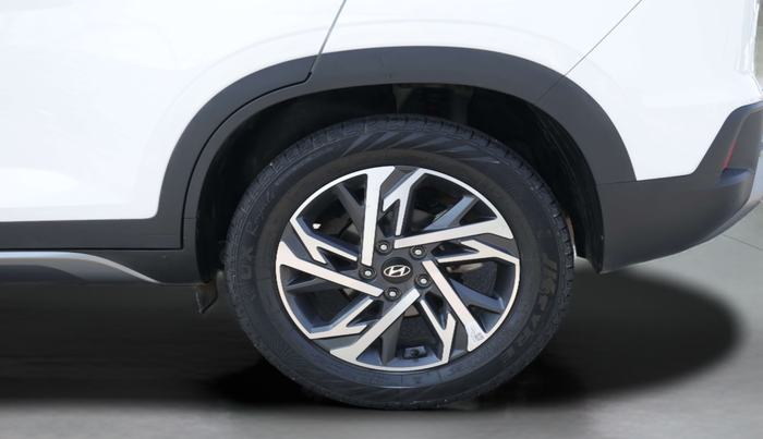 2024 Hyundai Creta SX (O) 1.5 PETROL, Petrol, Manual, 32,986 km, Left Rear Wheel