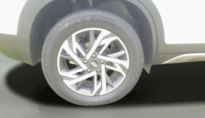 2024 Hyundai Creta SX (O) 1.5 PETROL, Petrol, Manual, 32,986 km, Right Rear Wheel