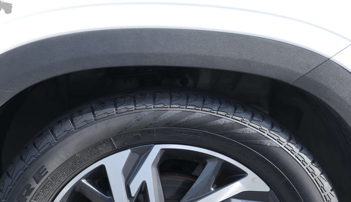 2024 Hyundai Creta SX (O) 1.5 PETROL, Petrol, Manual, 32,986 km, Left Front Tyre Tread