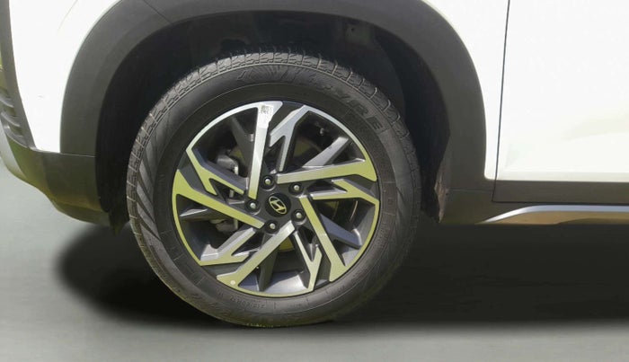 2024 Hyundai Creta SX (O) 1.5 PETROL, Petrol, Manual, 32,986 km, Left Front Wheel