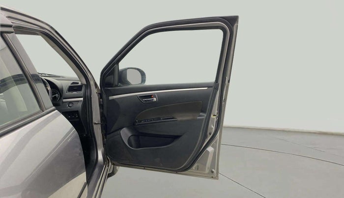 2017 Maruti Swift ZXI, Petrol, Manual, 43,954 km, RHS Front Door