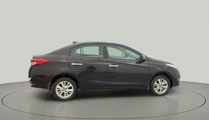 2018 Toyota YARIS VX CVT, Petrol, Automatic, 48,233 km, Right Side View