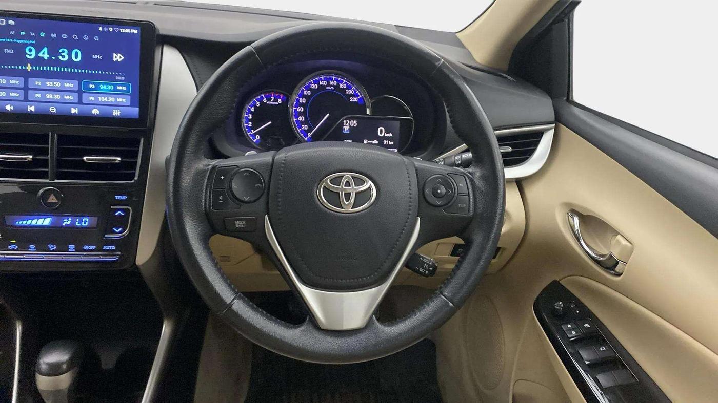 2018 Toyota YARIS VX CVT, Petrol, Automatic, 48,233 km, Steering Wheel Close Up