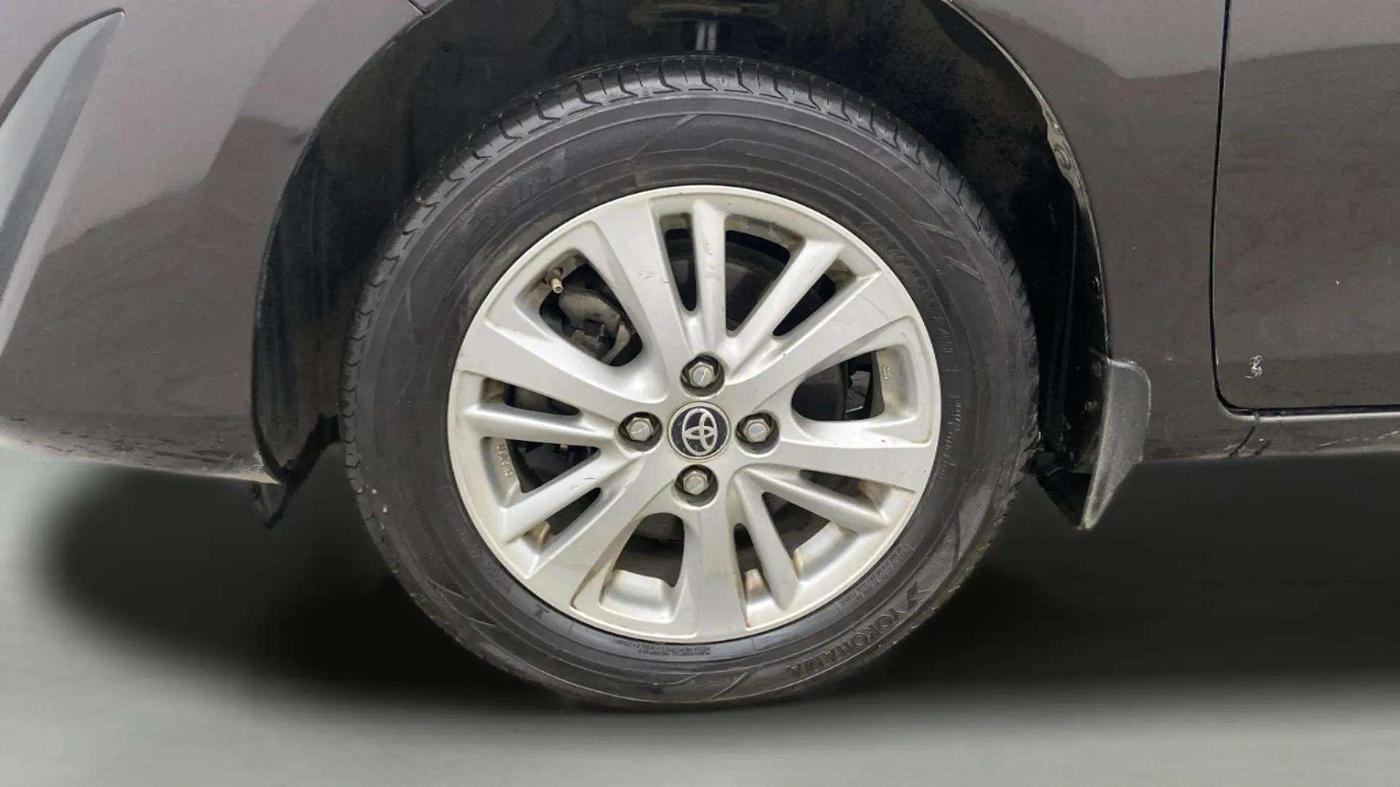 2018 Toyota YARIS VX CVT, Petrol, Automatic, 48,233 km, Left Front Wheel