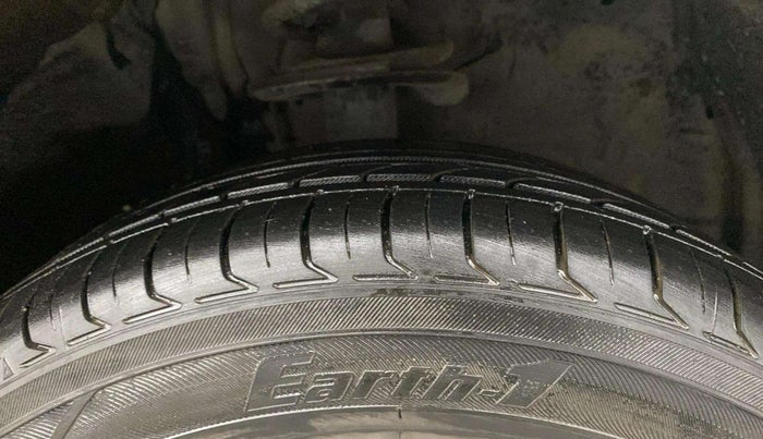 2018 Toyota YARIS VX CVT, Petrol, Automatic, 48,233 km, Right Front Tyre Tread