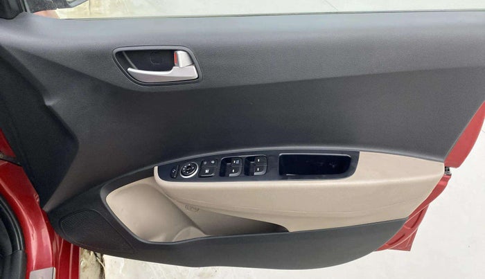 2018 Hyundai Grand i10 SPORTZ AT 1.2 KAPPA VTVT, Petrol, Automatic, 60,121 km, Driver Side Door Panels Control